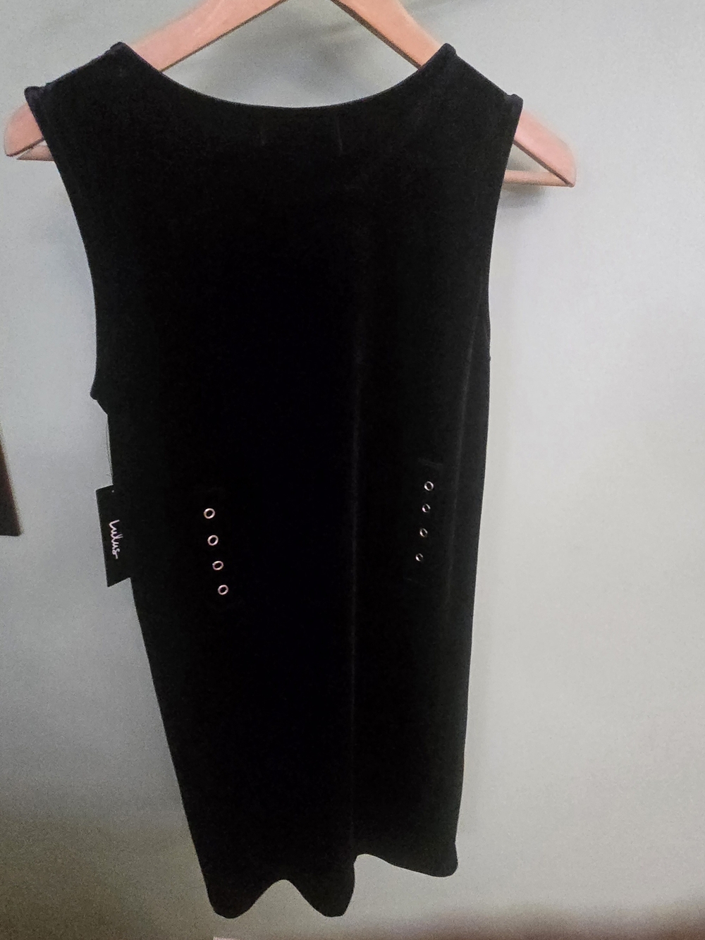 Lulu's Black Velvet Sleeveless Midi Shift Dress with Grommet Details - Picture 11 of 11